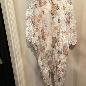 Floral Lace Kimono Cardigan
